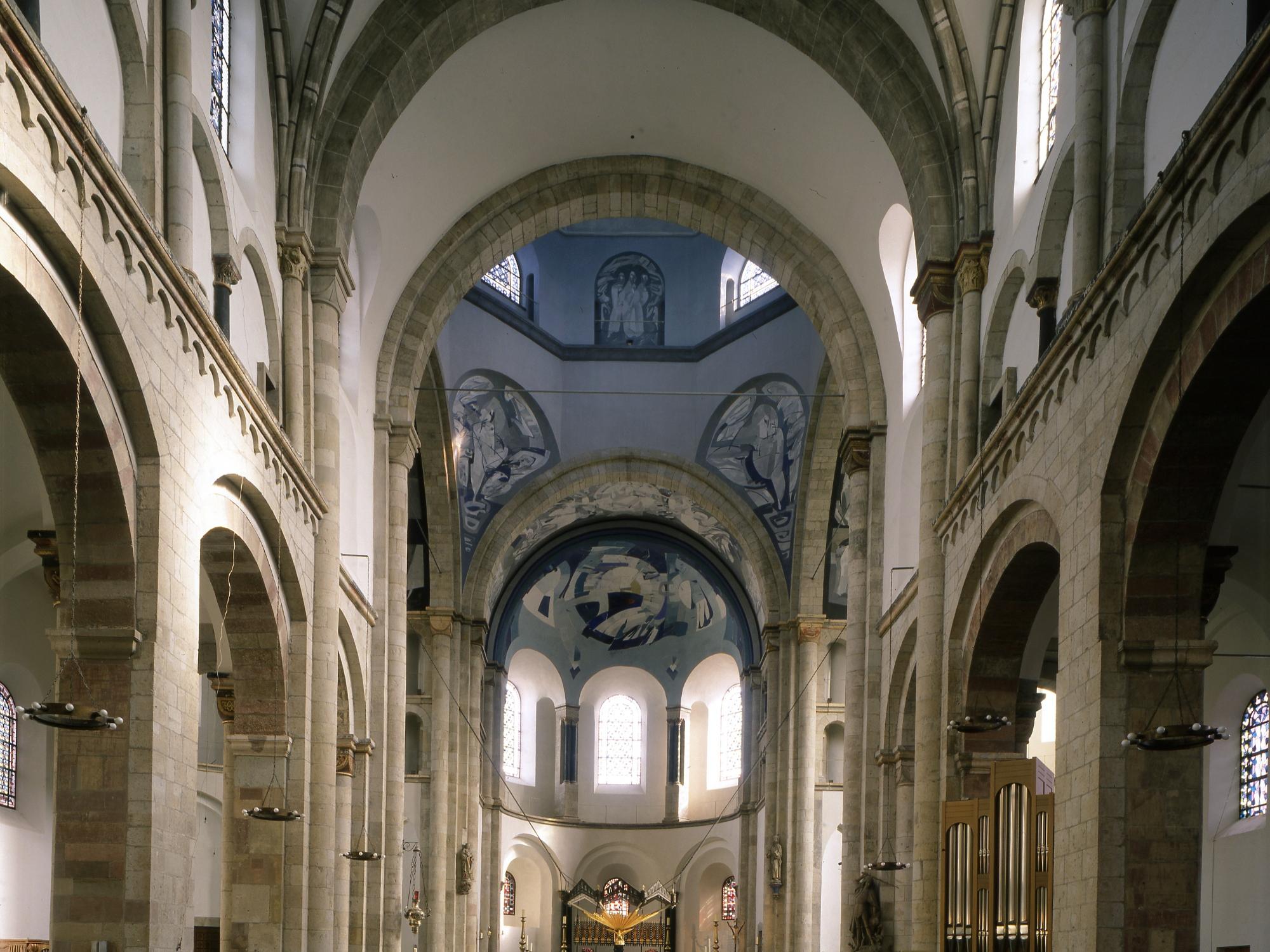 Apostelstr., St.Aposteln Ostvierung und Ostkonche, Ausmalung von H. Gottfried 1988-93, Foto Stadtkonservator köln, Körber-leupold 1994