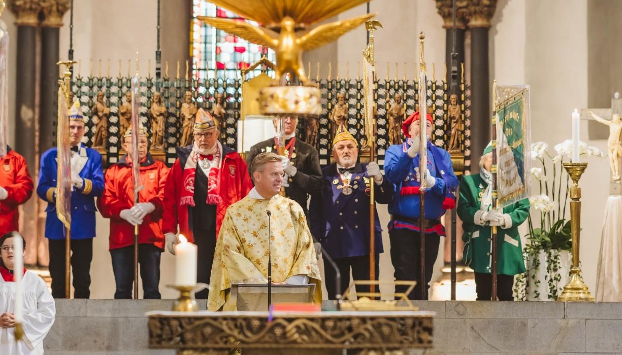 aposteln karneval header