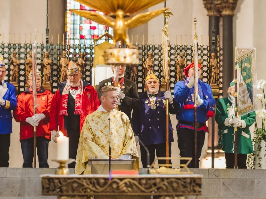 aposteln karneval header